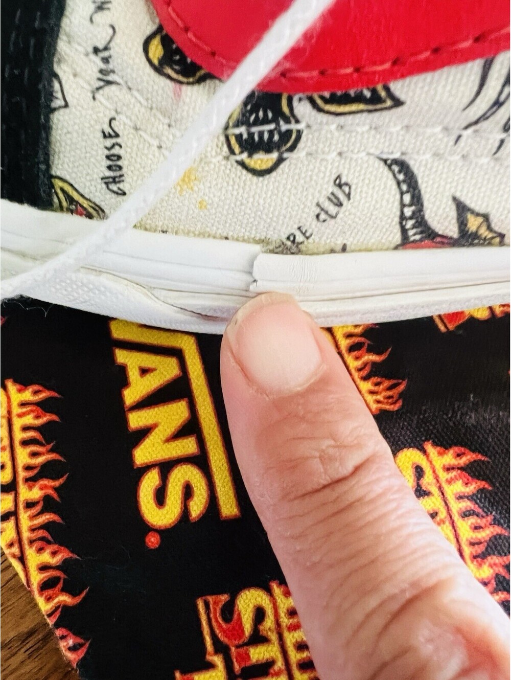 VANS Old Skool Stranger Things Collab Canvas Sneakers Black/Red/White Women 8 - Picture 13 of 15